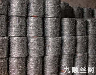 刺鐵絲護欄3.jpg